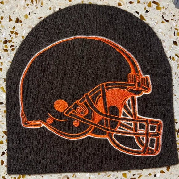 NFL Other - NFL Team Apparel Cleveland Browns Embroidered Beanie Hat, OS